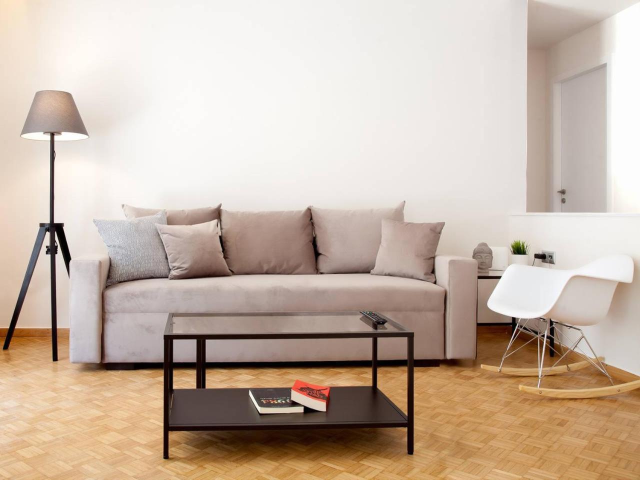 Toni'S Lovely Apartment In Sunny Pangrati Афіни Екстер'єр фото